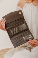 Cowhide Tooling Carving Wallet - Image 5