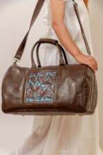 Crunch Leather Duffle Bag - Image 3