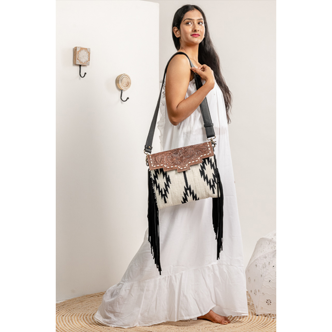14113-1.jpg Cowhide Tooling Carving Fringe Bag - Image 1
