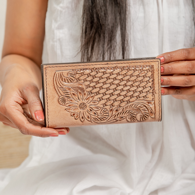 14121-1.jpg Cowhide Tooling Carving Wallet - Image 1
