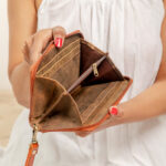 Cowhide Tooling Carving Wallet - Image 3