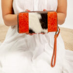 Cowhide Tooling Carving Wallet - Image 3