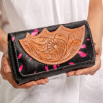 Cowhide Tooling Carving Wallet - Image 3