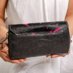 Cowhide Tooling Carving Wallet - Image 4