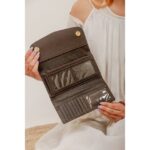Cowhide Tooling Carving Wallet - Image 4