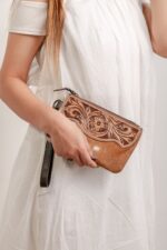 Cowhide Tooling Carving Wallet - Image 4
