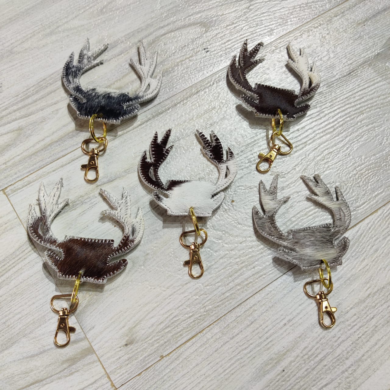 WhatsApp-Image-2022-08-19-at-1.16.15-PM-1.jpeg Hairon Keychain - Image 1