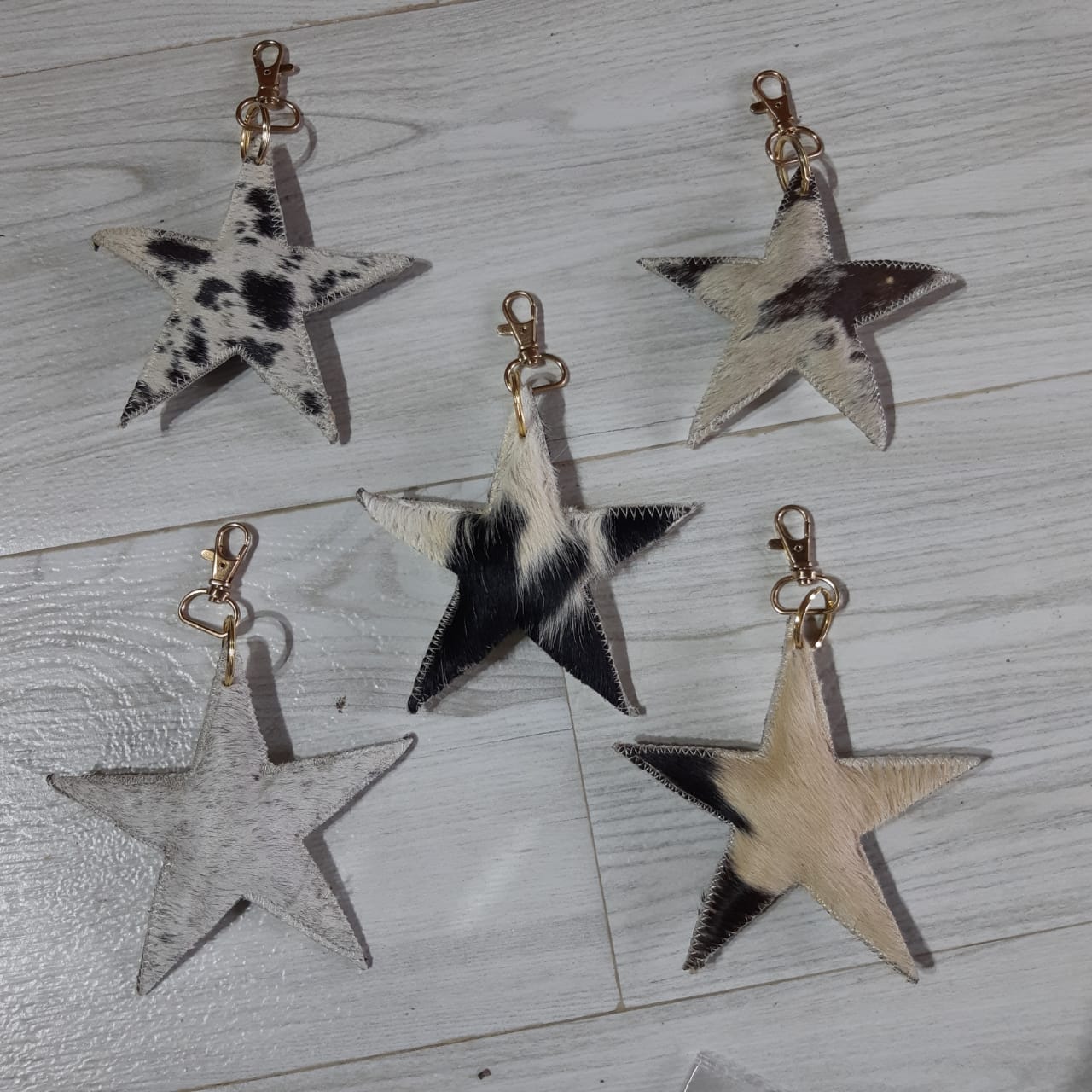WhatsApp-Image-2022-08-20-at-3.27.13-PM.jpeg Hairon Keychain - Image 1
