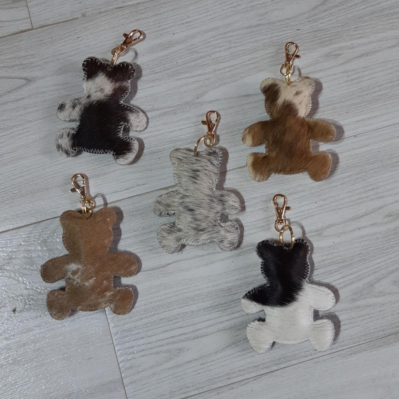 WhatsApp-Image-2022-08-20-at-3.27.18-PM.jpeg Hairon Keychain - Image 1